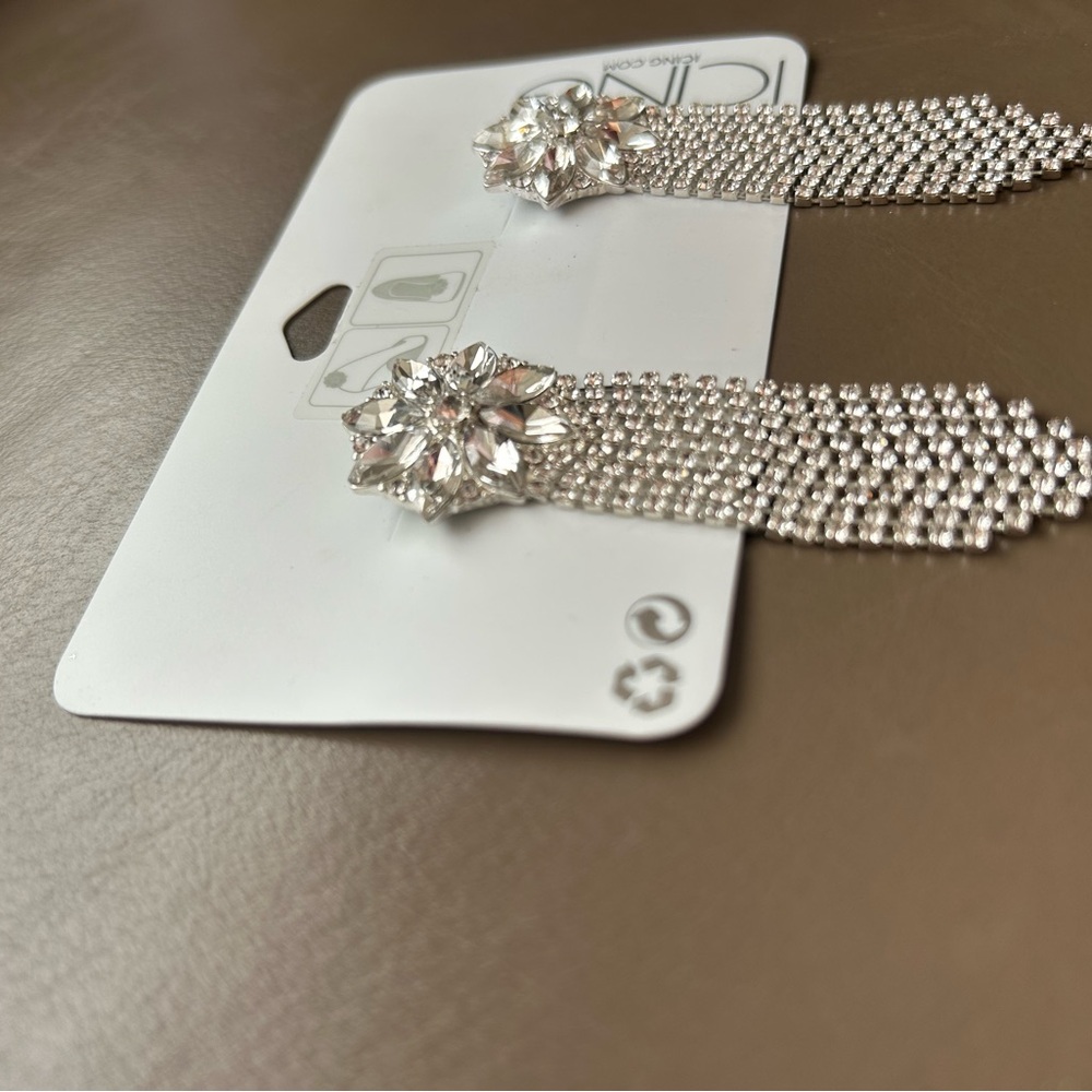 Crystal Rhinestone Shoe Clips - Picture 5 of 9